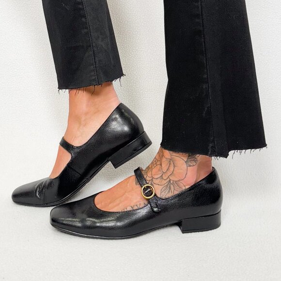 Sofft Mary Jane Elsey Shoes - Picture 1 of 9
